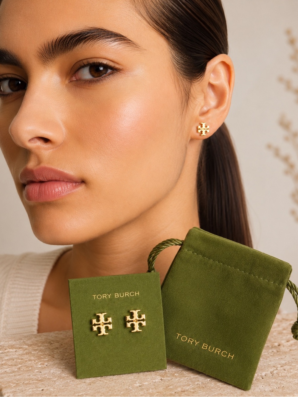 Tory Burch Small Icon Enamel Stud Earrings – Gold ✨